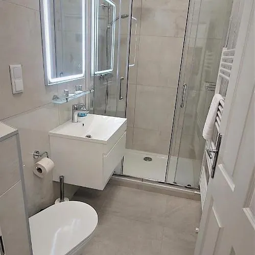 Herzlich Willkommen - Kuess Hand 4 Apartmán *